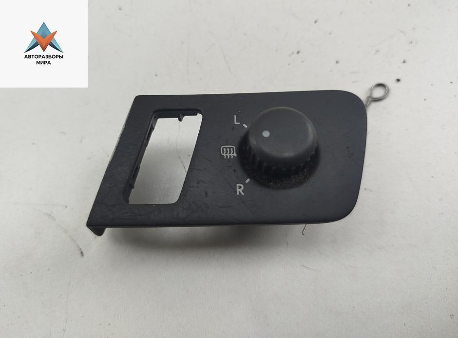 джойстик регулировки зеркал Volkswagen Touran 1 поколение 2003, 1.6 л., бензин, МКПП, синий, минивэн, 1T1959552 - фото №1