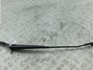 Щеткодержатель (поводок стеклоочистителя) передний Peugeot 308 T7 [рестайлинг] 2011, 1.4 л., бензин, МКПП, серый, универсал, 9680477080