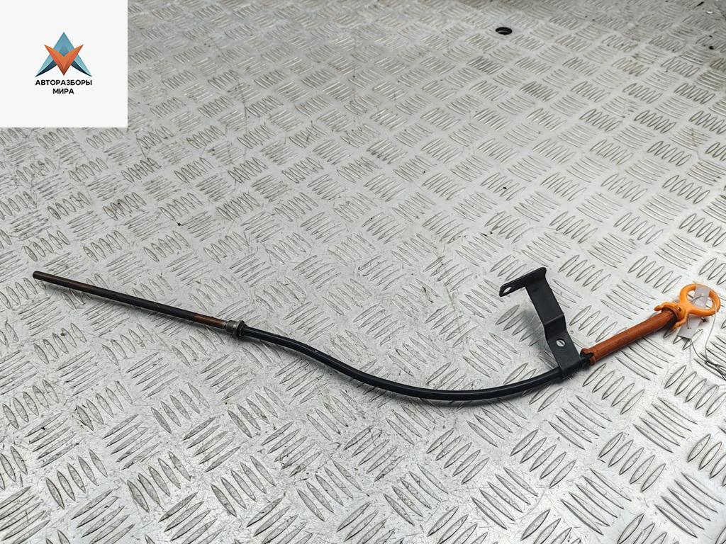 щуп двигателя Volkswagen Golf 4 поколение 2002, 1.4 л., бензин, МКПП, чёрный, хетчбэк 5 дв., 030115636A - фото №1