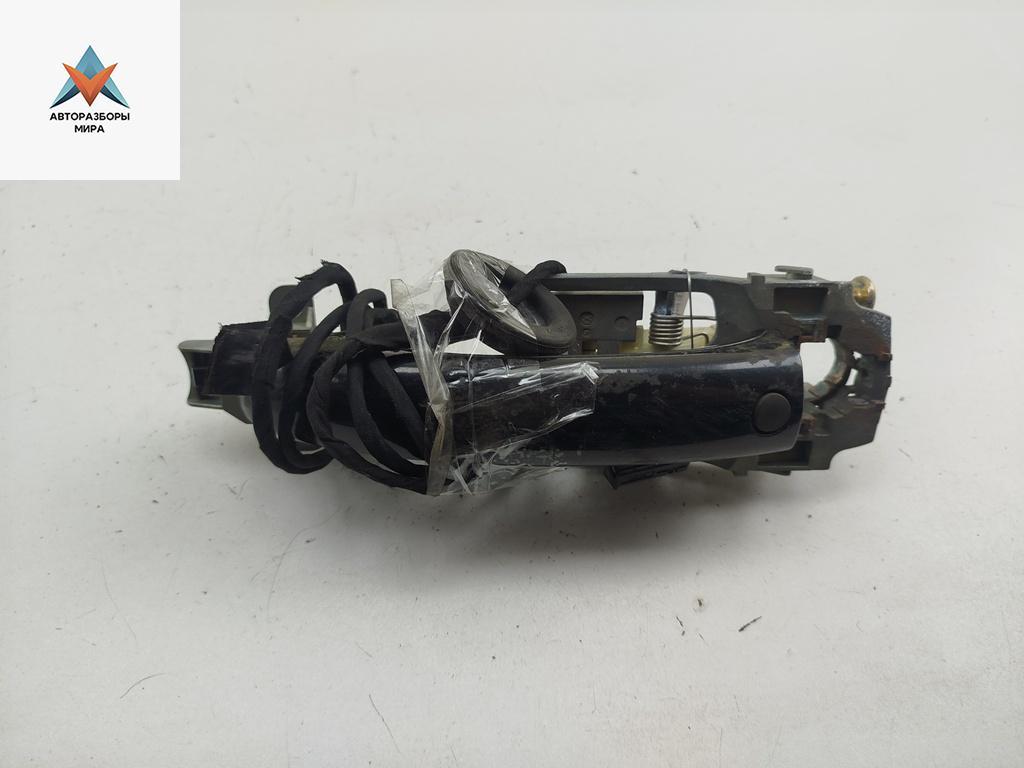 ручка наружная передняя правая Volkswagen Touareg 1 поколение 2004, 5.0 л., дизель, АКПП, чёрный, внедорожник 5 дв., 7L0837886A - фото №1