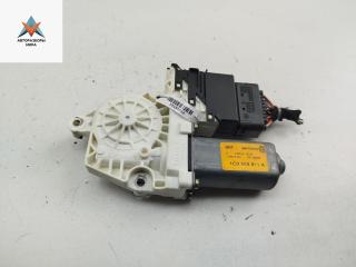 моторчик стеклоподъемника задний левый Volkswagen Bora 1 поколение 2003, 2.0 л., МКПП, седан, 105406301