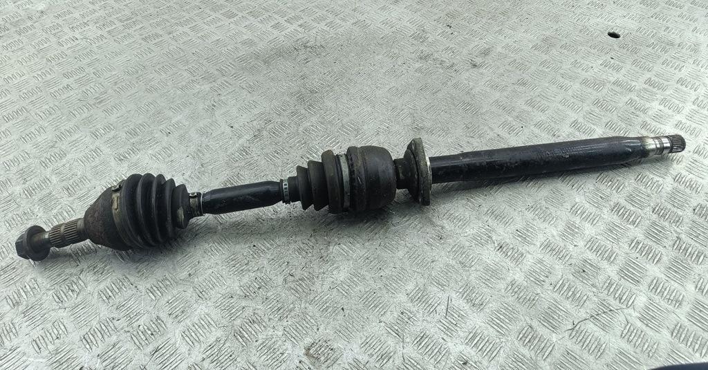 полуось передняя правая (приводной вал, ШРУС) Opel Vectra C 2005, 1.9 л., дизель, МКПП, серый, универсал
