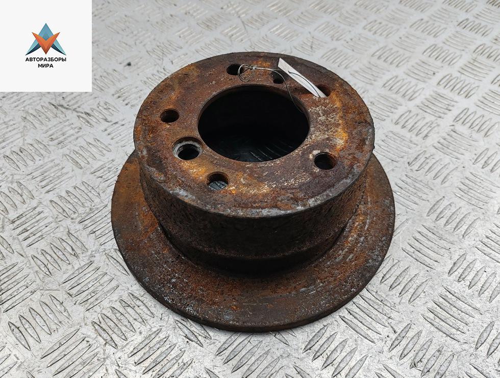 диск тормозной задний Volkswagen Crafter 1 поколение 2007, 2.5 л., дизель, МКПП, белый, микроавтобус - фото №1