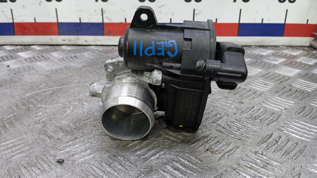 заслонка дроссельная Citroen C5 AirCross 1 поколение 2022, 1.2 л., бензин, МКПП, внедорожник 5 дв., 9842936880 - фото №1