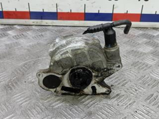 насос вакуумный Volkswagen Touran 1 поколение [2-й рестайлинг] 2012, 2.0 л., дизель, МКПП, минивэн, 03L145100F