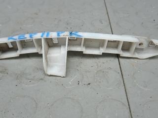 крепление ( кронштейн ) крыла Nissan Qashqai 1 поколение [рестайлинг] 2011, 1.5 л., дизель, МКПП, внедорожник 5 дв.