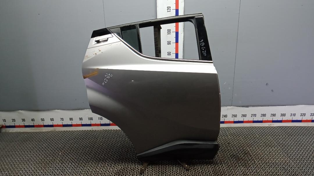 дверь задняя правая Toyota C-HR 1 поколение 2017, 1.2 л., бензин, МКПП - фото №1