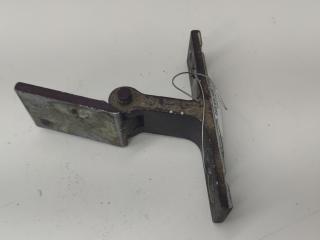 петля двери Audi A6 4A/C4 1996, красный, универсал, 4A0831401A