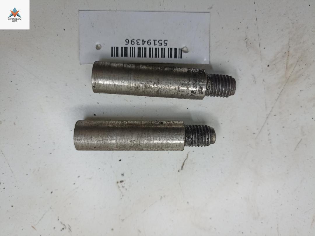 Болт крепления Opel Vectra C 2002, 1.8 л., бензин, МКПП, серый, седан - фото №1