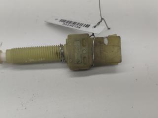 Датчик (включатель) стоп-сигнала Audi A4 B5 [рестайлинг] 1998, 1.6 л., бензин, МКПП, чёрный, седан, 443945515