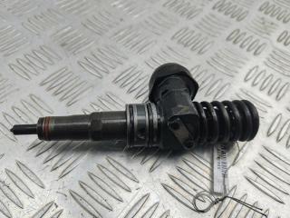 форсунка Volkswagen Passat B6 2007, 2.0 л., дизель, МКПП, коричневый, универсал, 038130073BQ