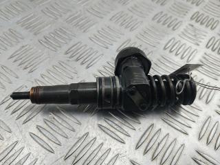 форсунка Volkswagen Passat B6 2007, 2.0 л., дизель, МКПП, коричневый, универсал, 038130073BQ