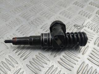 форсунка Volkswagen Passat B6 2007, 2.0 л., дизель, МКПП, коричневый, универсал, 038130073BQ