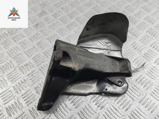 кронштейн двигателя Volkswagen Passat B5 [рестайлинг] 2002, 2.0 л., бензин, МКПП, белый, седан, 8D0199308AB