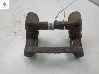 скоба суппорта Opel Zafira 1 поколение (A) [рестайлинг] 2004, 1.8 л., бензин, МКПП, чёрный, минивэн