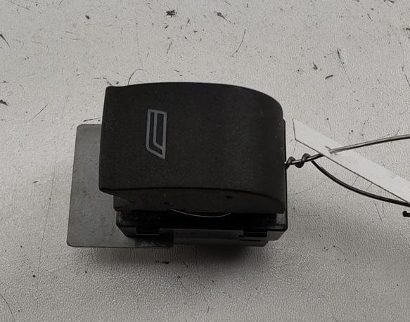кнопка стеклоподъемника заднего правого Audi A6 C5 1998, 2.8 л., бензин, МКПП, серый, седан, 4B0959855