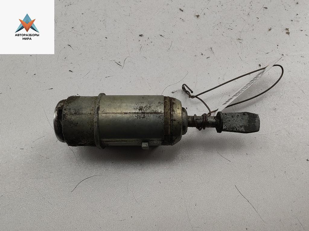 личинка дверного замка Audi A6 4B/C5 1998, 2.8 л., бензин, МКПП, серый, седан - фото №1