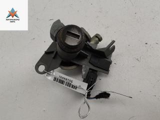 Личинка замка багажника Audi A4 B6 2001, 2.0 л., бензин, АКПП, серый, универсал, 8E0827573