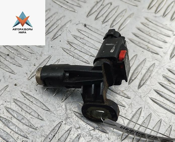 датчик коленвала Chrysler Voyager 3 поколение 1999, 3.3 л., бензин, АКПП, синий, минивэн, 4686352 - фото №1