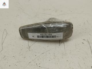 повторитель передний правый Mitsubishi Space Star 1 поколение [рестайлинг] 2002, 1.9 л., дизель, МКПП, серый, минивэн, 010095