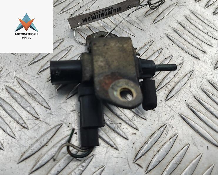 электромагнитный клапан Ford Mondeo 3 поколение 2001, 1.8 л., бензин, МКПП, зелёный, универсал, 1S7G9J559BA - фото №1