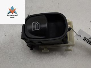 кнопка стеклоподъемника переднего правого Mercedes-Benz C-Класс W203/S203/CL203 [рестайлинг] 2004, 2.2 л., дизель, МКПП, синий, универсал, A2038200210