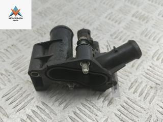 фланец (тройник) системы охлаждения Ford Fiesta 6 поколение 2009, 1.3 л., бензин, МКПП, красный, хетчбэк 3 дв., 7M5G8K556AD