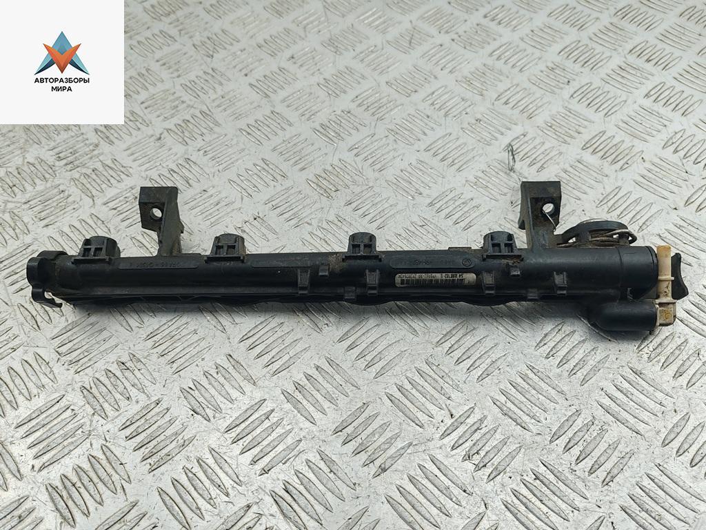 топливная рампа Ford Fiesta 6 поколение 2009, 1.3 л., бензин, МКПП, красный, хетчбэк 3 дв., 8A6G9H487AA - фото №1