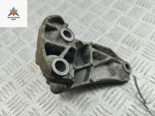 кронштейн КПП Ford Fiesta 6 поколение 2009, 1.3 л., бензин, МКПП, красный, хетчбэк 3 дв., 8V517M125AB