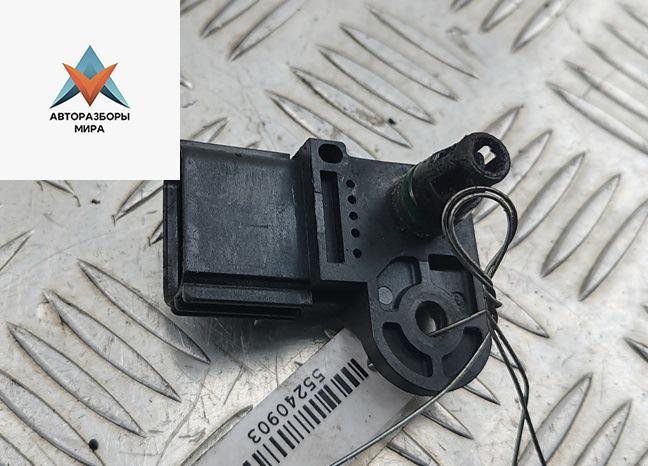 датчик абсолютного давления Ford Mondeo 3 поколение 2001, 1.8 л., бензин, МКПП, зелёный, универсал, 1S7A-9F479-AB - фото №1