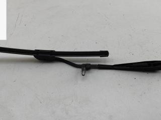 Щеткодержатель (поводок стеклоочистителя) задний Kia Sorento 1 поколение 2003, 2.5 л., дизель, АКПП, зелёный, внедорожник 5 дв.