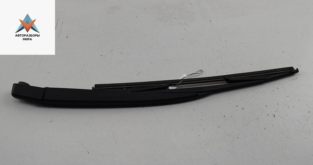 Щеткодержатель (поводок стеклоочистителя) задний Opel Vectra C 2004, 2.2 л., бензин, АКПП, серый, хетчбэк 5 дв., 9185822 - фото №1