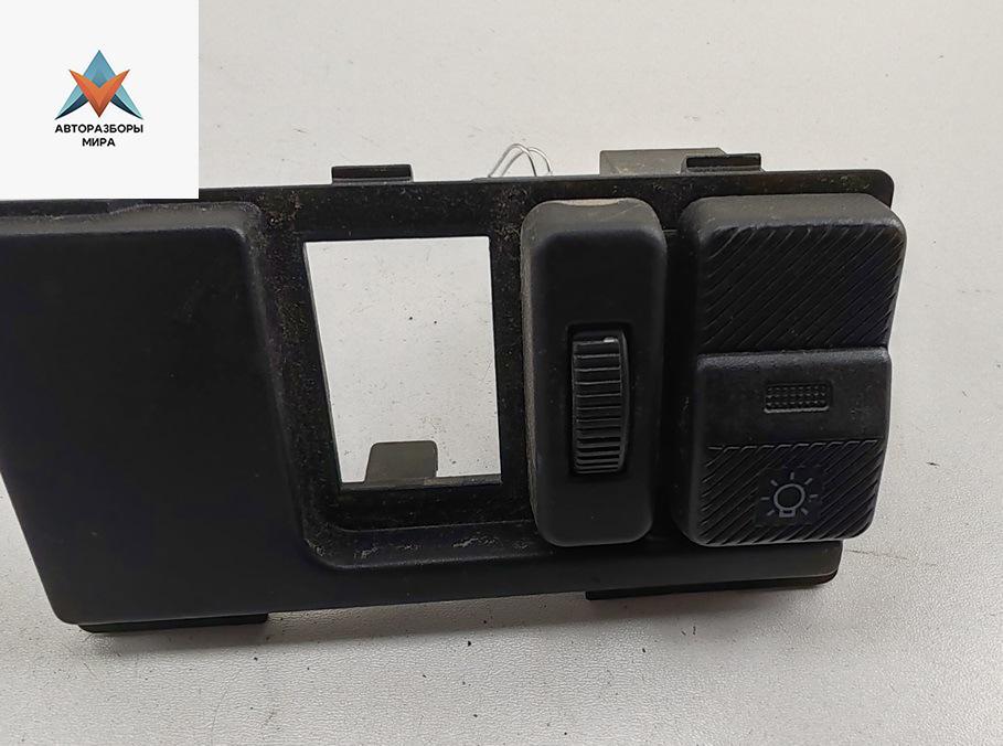переключатель света Volkswagen Transporter T4 1995, 2.4 л., дизель, МКПП, белый, микроавтобус, 357941531 - фото №1