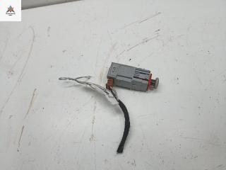 выключатель концевой (концевик) Opel Astra H/Family [рестайлинг] 2006, 1.4 л., бензин, МКПП, серый, хетчбэк 5 дв.