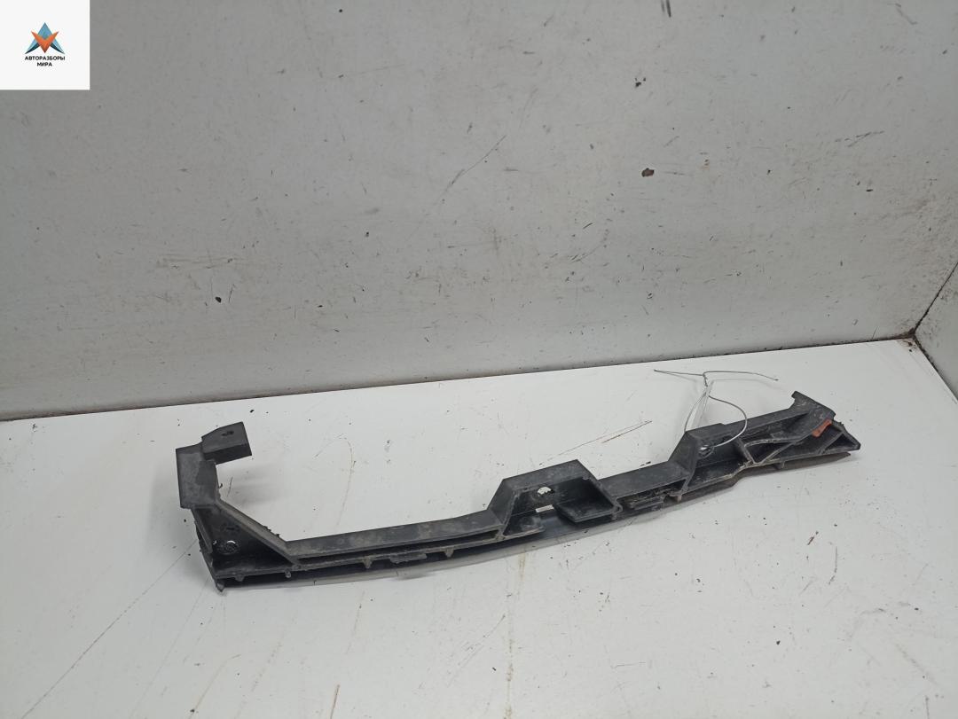 кронштейн переднего бампера Opel Vectra C 2002, 1.8 л., бензин, МКПП, серый, седан, 24401412 - фото №1