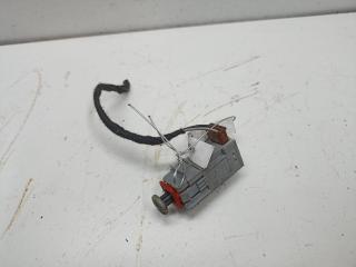 выключатель концевой (концевик) Opel Astra H 2008, 1.9 л., дизель, МКПП, чёрный, универсал, 13299720