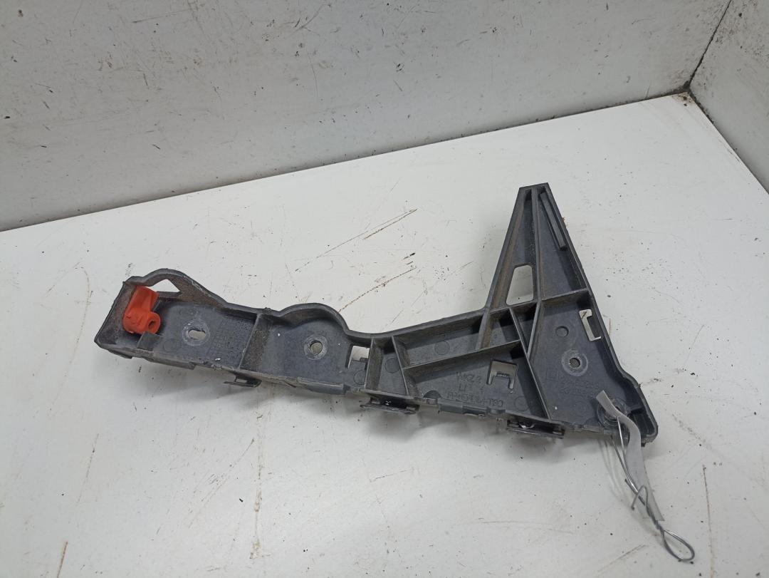 кронштейн переднего бампера Opel Astra H 2008, 1.6 л., бензин, МКПП, чёрный, универсал, 24460283