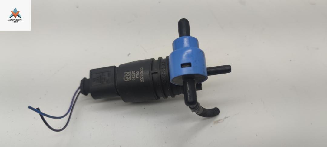 насос (моторчик) омывателя стекла Audi A4 B7 2006, серый, универсал, 26259 - фото №1