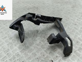 кронштейн заднего бампера Peugeot 308 T7 [рестайлинг] 2011, 1.4 л., бензин, МКПП, серый, универсал, 9681742780