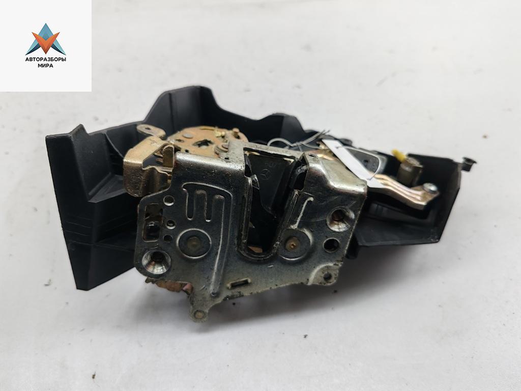 замок двери задней левой Mercedes-Benz C-Класс W202/S202 1996, 2.0 л., бензин, МКПП, синий, седан, 2027300535 - фото №1