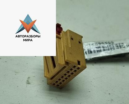 разъем (фишка) проводки Volkswagen Passat B7 2013, 2.0 л., дизель, МКПП, чёрный, универсал, 1K0972928A - фото №1