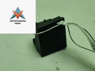 заглушка Volkswagen Passat B6 2006, 2.0 л., бензин, МКПП, серый, седан, 3C0959623A