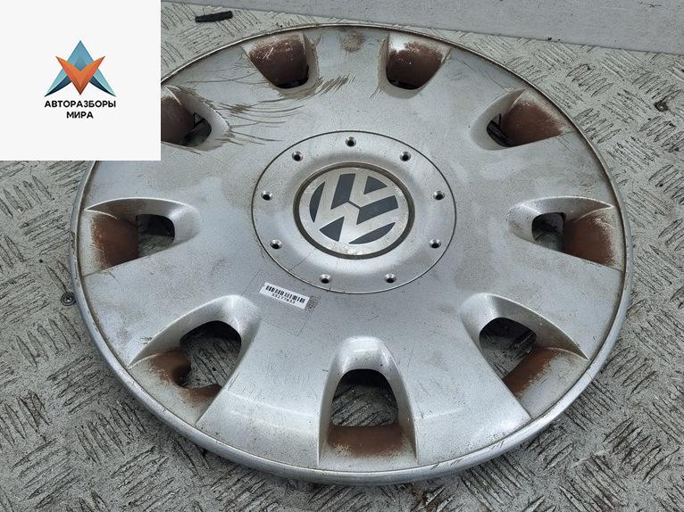 колпак колесный Volkswagen Golf 4 поколение 2000, 1.9 л., дизель, МКПП, серый, хетчбэк 5 дв., 1T0601147 - фото №1