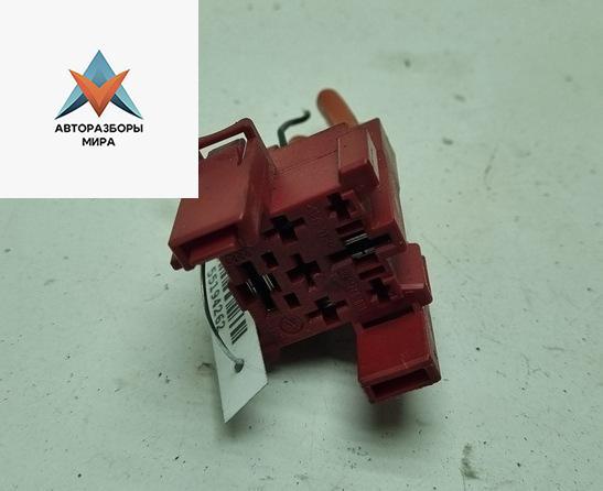 разъем (фишка) проводки Volkswagen Passat B7 2013, 2.0 л., дизель, МКПП, чёрный, универсал, 4H0937528 - фото №1