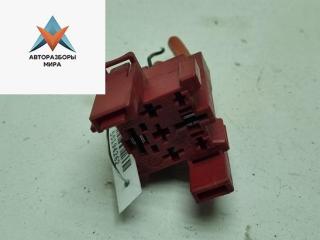 разъем (фишка) проводки Volkswagen Passat B7 2013, 2.0 л., дизель, МКПП, чёрный, универсал, 4H0937528