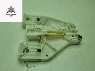 кронштейн (крепление) SEAT Leon 3 поколение 2014, 1.2 л., бензин, МКПП, белый, универсал, 156065771