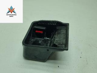 пепельница Volkswagen Golf 4 поколение 2001, 1.4 л., бензин, МКПП, синий, хетчбэк 3 дв., 1J0857311A