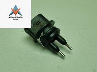 датчик уровня омывающей жидкости Volkswagen Passat B5 [рестайлинг] 2001, 2.0 л., бензин, МКПП, чёрный, универсал, 7M0919376