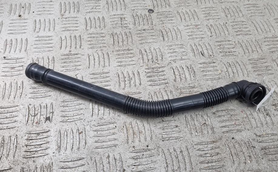 патрубок воздушного фильтра Volkswagen Passat B6 2008, 2.0 л., дизель, 3C0129637C