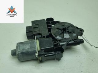 моторчик стеклоподъемника задний правый SEAT Leon 3 поколение 2014, 1.2 л., бензин, МКПП, белый, универсал, 0130822724